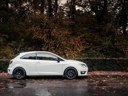 Wit Gebruikt 2016 Cupra Ibiza Hatchback | € 11.950