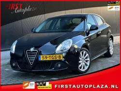 Zwart Gebruikt 2012 Alfa Romeo Giulietta Distinctive Hatchback | € 4.999 (Eerlijke prijs)