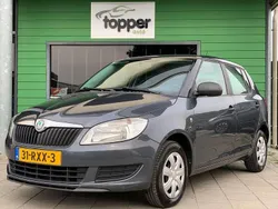 Grijs Gebruikt 2011 Skoda Fabia Comfort Hatchback | € 3.995 (Eerlijke prijs)