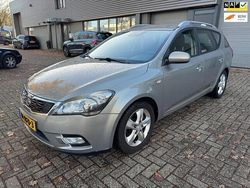 Grijs Gebruikt 2011 Kia Ceed Hatchback | € 2.750 (Goede deal)