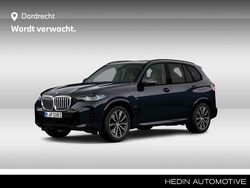 Blauw (metallic) Gebruikt 2025 BMW X5 M Sport SUV | € 99.895 (Eerlijke prijs)