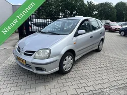 Grijs Gebruikt 2005 Nissan Almera Tino MPV | € 1.350 (Eerlijke prijs)