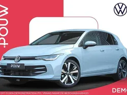 Blauw Gebruikt 2025 VW Golf VIII Edition Hatchback | € 41.025 (Duur)