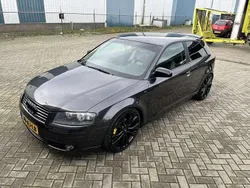 Grijs Gebruikt 2005 Audi A3 Attraction Hatchback | € 3.750 (Duur)