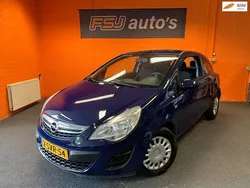 Blauw Gebruikt 2012 Opel Corsa Selection Hatchback | € 2.950 (Goede deal)