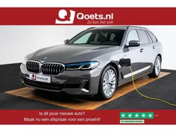 Grijs Gebruikt 2022 BMW 530 Comfort Edition Stationwagen | € 46.950 (Iets duurder)