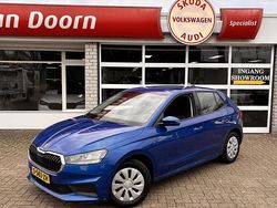 Blauw Gebruikt 2023 Skoda Fabia Ambition Hatchback | € 17.300 (Eerlijke prijs)