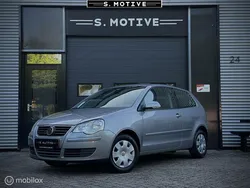 Grijs Gebruikt 2009 VW Polo Trendline Hatchback | € 2.450 (Goede deal)