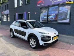 Wit Gebruikt 2018 Citroën C4 Cactus Feel Hatchback | € 6.950 (Eerlijke prijs)