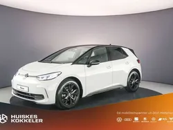 Wit Nieuw 2025 VW ID.3 Black Edition Hatchback | € 31.145 (Eerlijke prijs)
