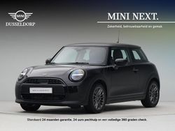 Zwart Gebruikt 2025 Mini Cooper Essential Hatchback | € 31.450 (Duur)