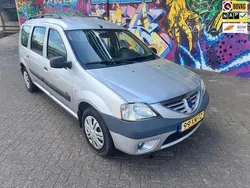 Grijs Gebruikt 2007 Dacia Logan MCV Lauréate MPV | € 1.295 (Goede deal)
