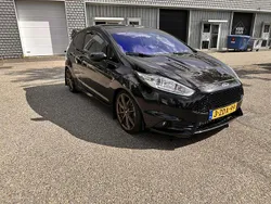 Zwart Gebruikt 2014 Ford Fiesta ST Hatchback | € 11.000 (Goede deal)