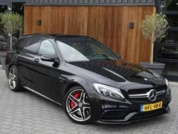 Zwart Gebruikt 2015 Mercedes C63 AMG AMG Stationwagen | € 39.995 (Goede deal)