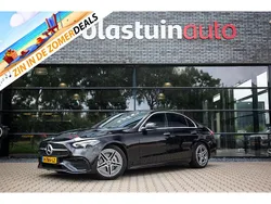 Zwart Gebruikt 2022 Mercedes C300 AMG line Sedan | € 38.950