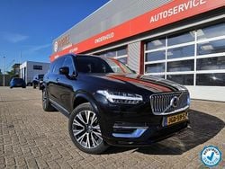 Zwart Gebruikt 2022 Volvo XC90 Plus SUV | € 54.745 (Eerlijke prijs)