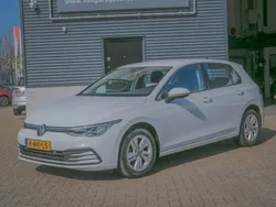 Wit Gebruikt 2021 VW Golf VIII Hatchback | € 18.750 (Goede deal)