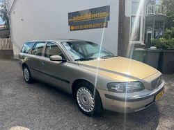 Grijs Gebruikt 2004 Volvo V70 Comfort Stationwagen | € 1.499