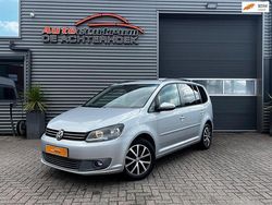 Zilver, metallic lak Gebruikt 2010 VW Touran Comfortline MPV | € 10.499 (Iets duurder)