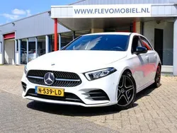 Wit Gebruikt 2021 Mercedes A180 Business Hatchback | € 24.750 (Goede deal)