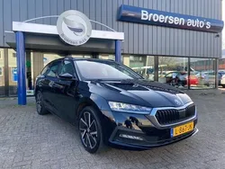 Zwart Gebruikt 2021 Skoda Octavia Business Line Stationwagen | € 21.950 (Goede deal)