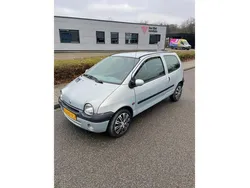 Grijs Gebruikt 2001 Renault Twingo Hatchback | € 999 (Eerlijke prijs)