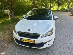 Wit Gebruikt 2014 Peugeot 308 Stationwagen | € 4.800 (Eerlijke prijs)