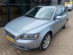 Grijs Gebruikt 2006 Volvo V50 Stationwagen | € 7.945