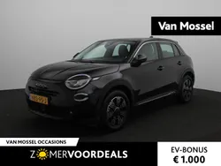 Zwart Gebruikt 2025 Fiat 600E Urban SUV | € 30.900