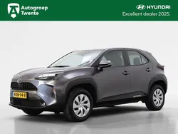Grijs Gebruikt 2023 Toyota Yaris Cross SUV | € 23.900 (Super prijs)