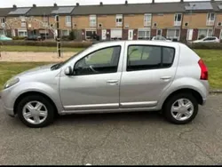 Grijs Gebruikt 2010 Dacia Sandero Hatchback | € 1.200