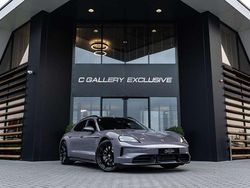 Paars Gebruikt 2024 Porsche Taycan Sport Turismo Sedan | € 99.995