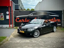 Zwart / black sapphire metallic (475) Gebruikt 2011 BMW 335 Cabriolet M Sport Cabriolet | € 18.950 (Eerlijke prijs)