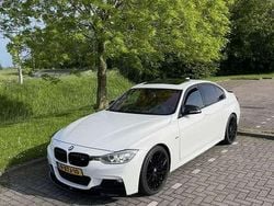 Wit Gebruikt 2012 BMW 335 Sedan | € 18.500 (Eerlijke prijs)