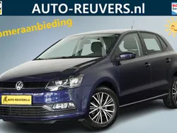 Blauw Gebruikt 2016 VW Polo Allstar Hatchback | € 10.900 (Eerlijke prijs)