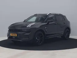 Zwart Gebruikt 2023 Lynk & Co 01 SUV | € 27.900 (Eerlijke prijs)