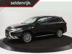Zwart Gebruikt 2020 Mitsubishi Outlander Intense+ SUV | € 19.900 (Goede deal)