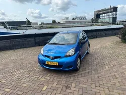 Blauw Gebruikt 2010 Toyota Aygo Comfort Hatchback | € 1.650 (Goede deal)