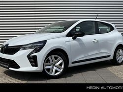 Wit Nieuw 2025 Renault Clio V Evolution Hatchback | € 23.000 (Goede deal)