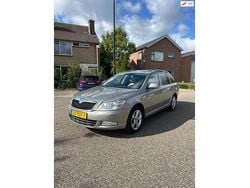 Beige Gebruikt 2012 Skoda Octavia Elegance Stationwagen | € 2.995 (Goede deal)