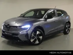 Zwart Gebruikt 2023 Renault Mégane Evolution Hatchback | € 31.950 (Eerlijke prijs)