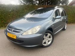 Grijs Gebruikt 2005 Peugeot 307 Premium Stationwagen | € 1.688 (Eerlijke prijs)