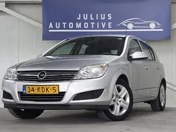 Grijs Gebruikt 2009 Opel Astra Edition Hatchback | € 2.493 (Eerlijke prijs)