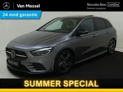 Grijs Gebruikt 2024 Mercedes B180 AMG line MPV | € 41.945 (Iets duurder)