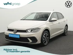 Grijs Gebruikt 2024 VW Polo Business Hatchback | € 21.900 (Eerlijke prijs)