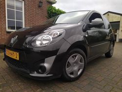 Zwart Gebruikt 2011 Renault Twingo Collection Hatchback | € 1.999 (Eerlijke prijs)