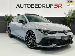 , metallic lak Gebruikt 2023 VW Golf VIII GTI Hatchback | € 37.950 (Eerlijke prijs)