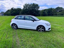 Wit Gebruikt 2013 Audi A1 Proline Hatchback | € 13.750 (Iets duurder)