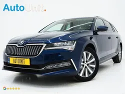 Blauw, metallic lak Gebruikt 2021 Skoda Superb Stationwagen | € 22.840 (Goede deal)