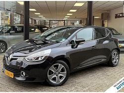 Zwart (metallic) Gebruikt 2016 Renault Clio IV Hatchback | € 7.240 (Eerlijke prijs)